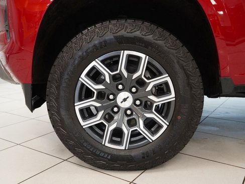 New 2025 Chevrolet Colorado Z71 image 30