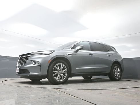 Used 2023 Buick Enclave Premium w/ Experience Buick Package image 56