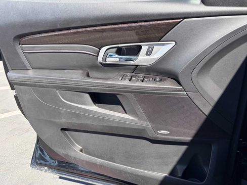 Used 2017 GMC Terrain Denali FWD image 19