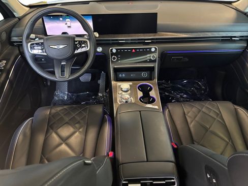 Used 2025 Genesis GV80 3.5T Prestige image 10