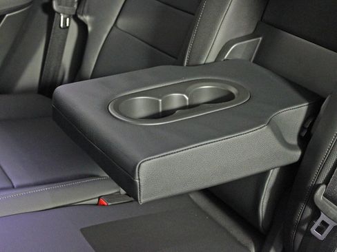 New 2026 Porsche Cayenne image 36