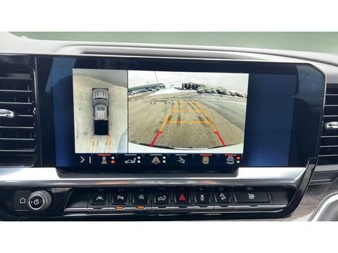 Used 2024 Chevrolet Silverado 1500 LTZ image 19