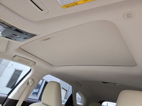 Used 2017 Lexus RX 350 AWD image 11