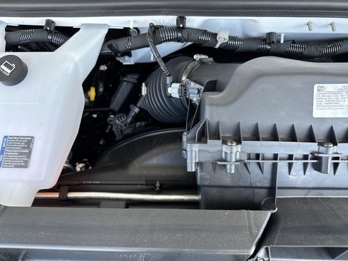 New 2026 GMC Savana 3500 w/ Driver Convenience Package image 27