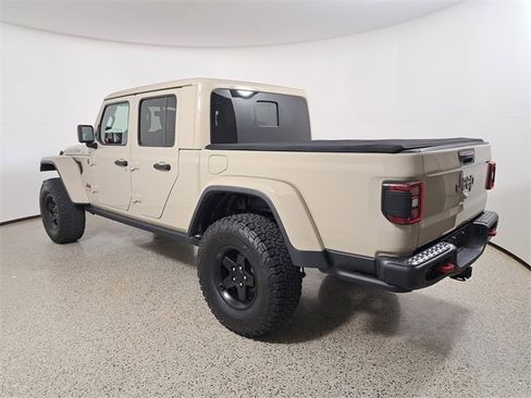 Used 2020 Jeep Gladiator Rubicon image 7