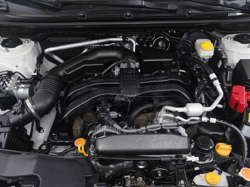 Certified 2025 Subaru Crosstrek 2.0i Premium image 28