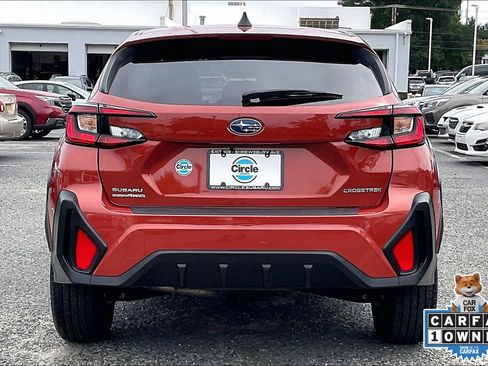 Certified 2024 Subaru Crosstrek 2.0i AWD/4WD image 4