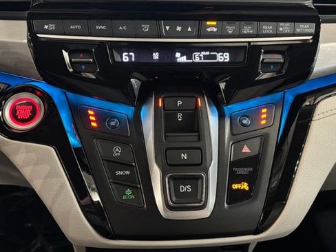 New 2026 Honda Odyssey Touring image 19