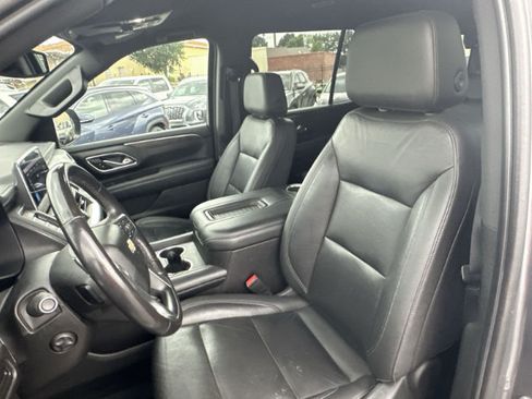 Used 2021 Chevrolet Tahoe LT w/ Luxury Package AWD/4WD image 7