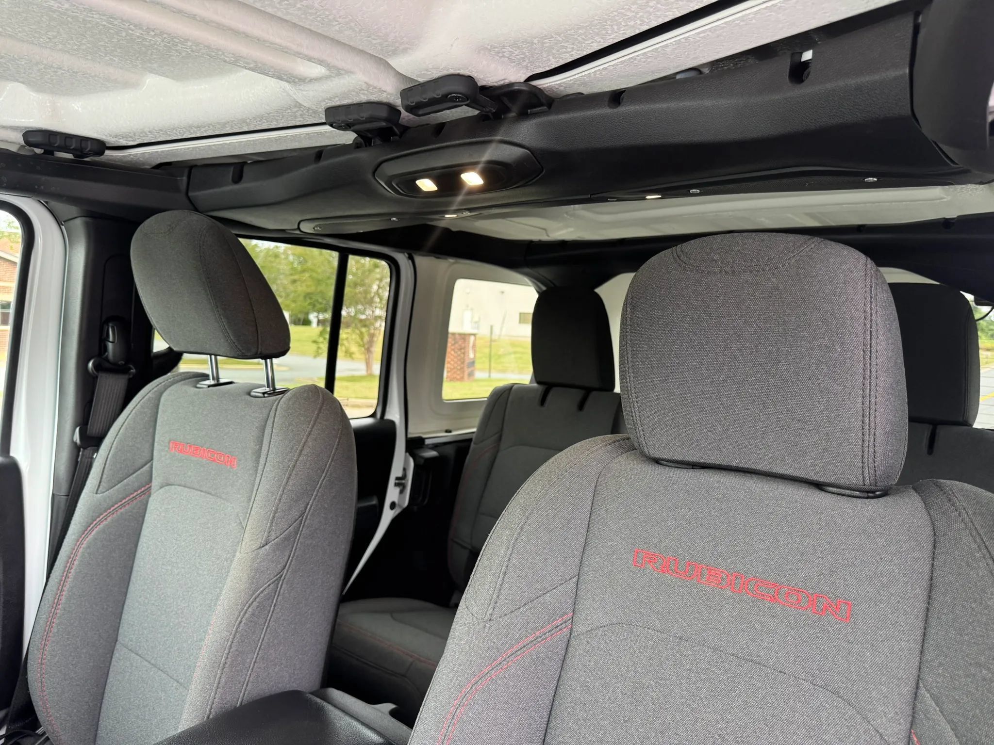 Used 2026 Jeep Wrangler Unlimited Rubicon AWD/4WD image 22