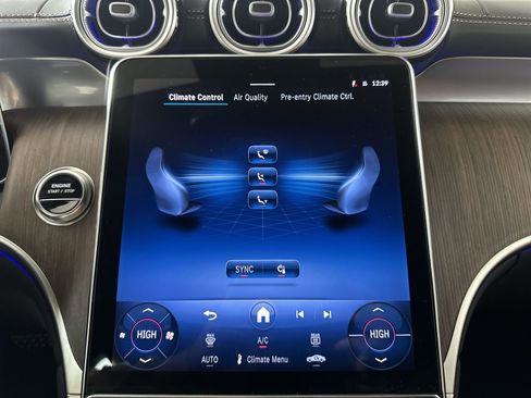 New 2025 Mercedes-Benz GLC 350e 4MATIC image 19