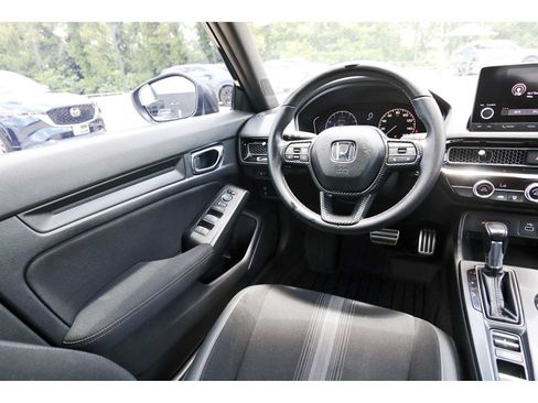 Used 2023 Honda Civic Sport image 6
