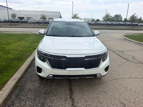 Used 2025 Kia Seltos EX AWD/4WD image 20