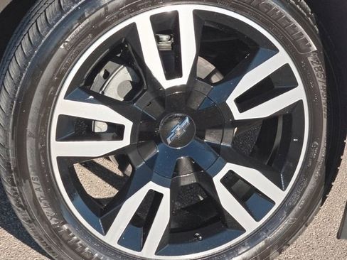 Used 2018 Chevrolet Tahoe Premier image 20