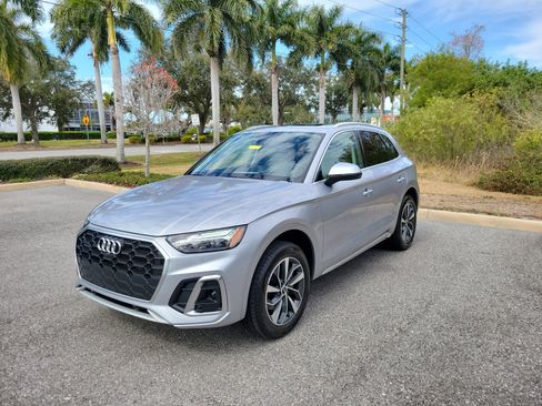 Certified 2022 Audi Q5 2.0T Premium Plus image 8
