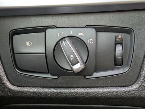 Used 2018 BMW 430i Convertible image 30