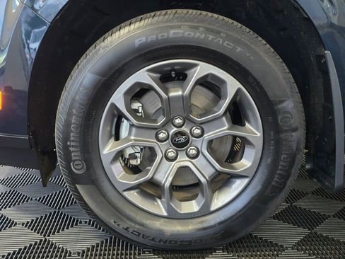 Used 2023 Ford Maverick XLT image 11