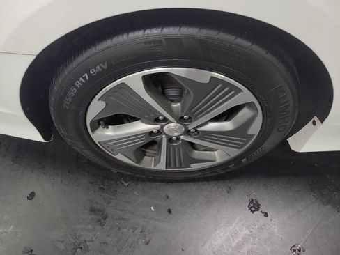 Used 2019 Hyundai Sonata Limited FWD image 12