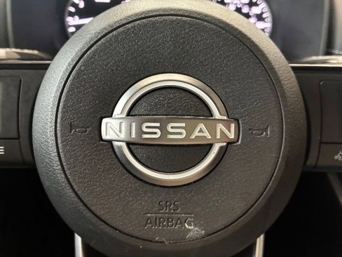 Used 2023 Nissan Rogue SV w/ SV Premium B Package FWD image 20