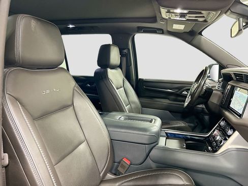 Used 2022 GMC Yukon Denali image 31