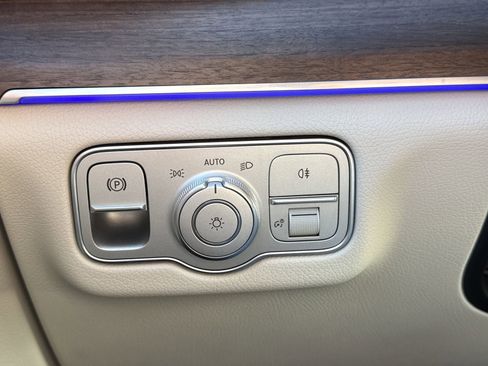 New 2026 Mercedes-Benz GLE 350 4MATIC image 19