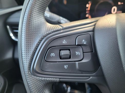 Used 2026 Buick Envista Preferred FWD image 19