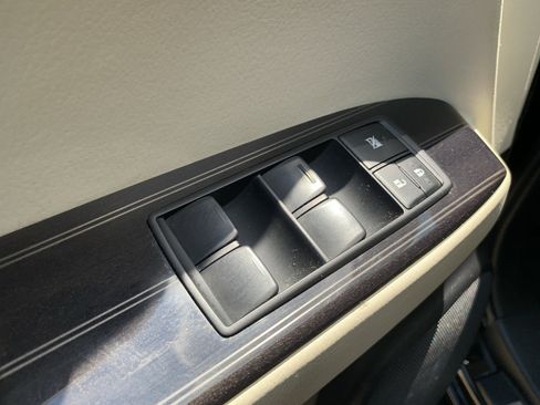 Used 2021 Lexus GX 460 Premium AWD/4WD image 15