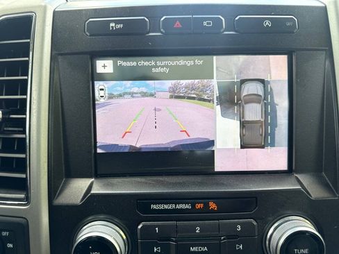 Used 2018 Ford F150 Lariat w/ Equipment Group 502A Luxury RWD image 24