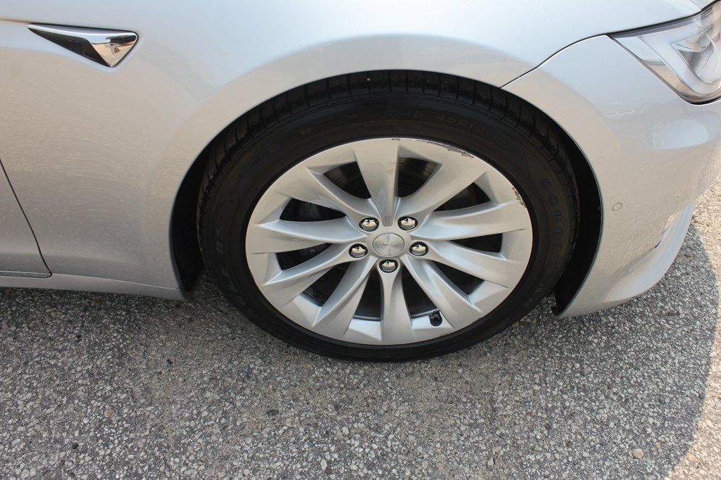 Used 2017 Tesla Model S 100D AWD/4WD image 48