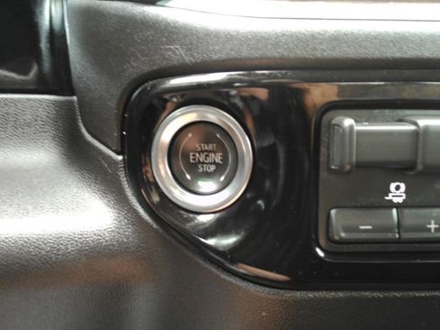Used 2026 Chevrolet Silverado 1500 LT RWD image 37