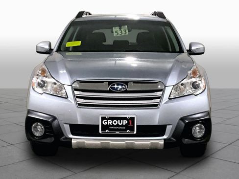 Used 2013 Subaru Outback 2.5i Limited AWD/4WD image 3