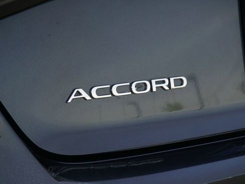 Used 2023 Honda Accord Touring image 29