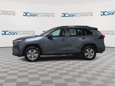 Used 2023 Toyota RAV4 LE AWD/4WD image 6