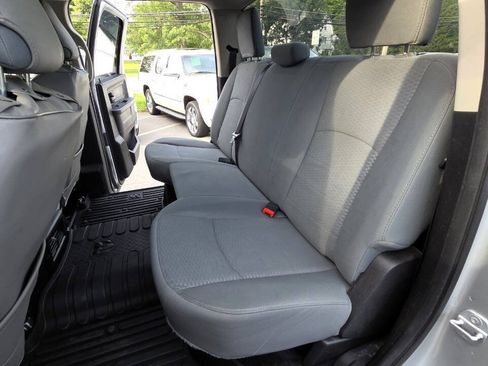 Used 2013 RAM 2500 Tradesman w/ Chrome Appearance Group AWD/4WD image 32