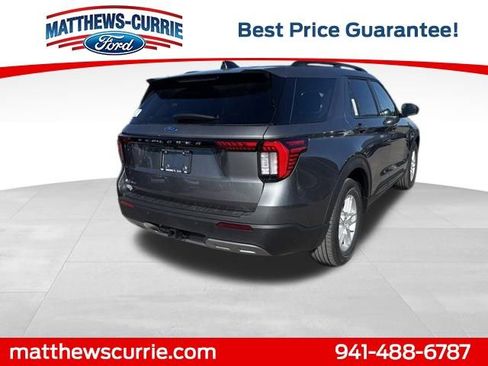 New 2026 Ford Explorer Active w/ Active Comfort Package image 4