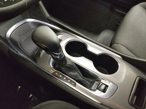 Used 2023 Chevrolet Malibu LT image 26