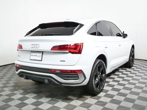 Used 2023 Audi Q5 2.0T Premium Plus w/ Premium Plus Package AWD/4WD image 3