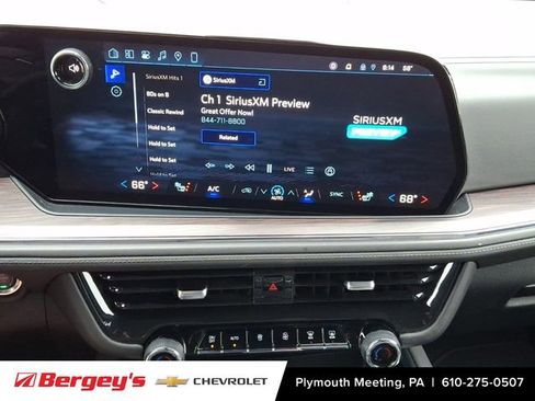 Certified 2025 Chevrolet Suburban LT AWD/4WD image 19