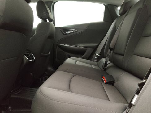 Used 2023 Chevrolet Malibu LT FWD image 18