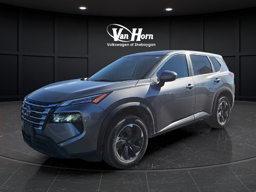 Used 2025 Nissan Rogue SV AWD/4WD image 3