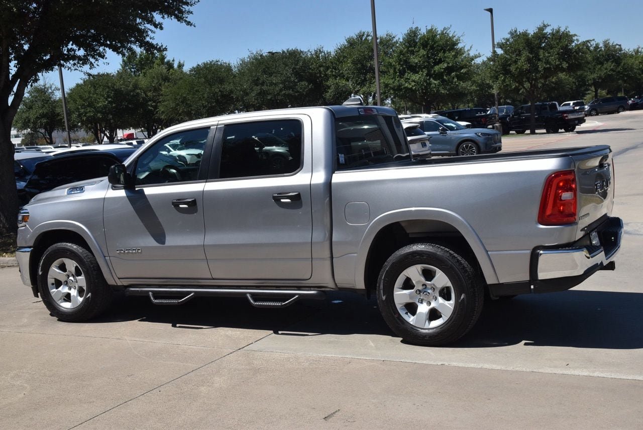 Used 2025 RAM 1500 Big Horn RWD image 11