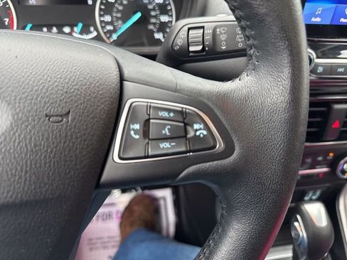 Used 2021 Ford EcoSport Titanium image 15