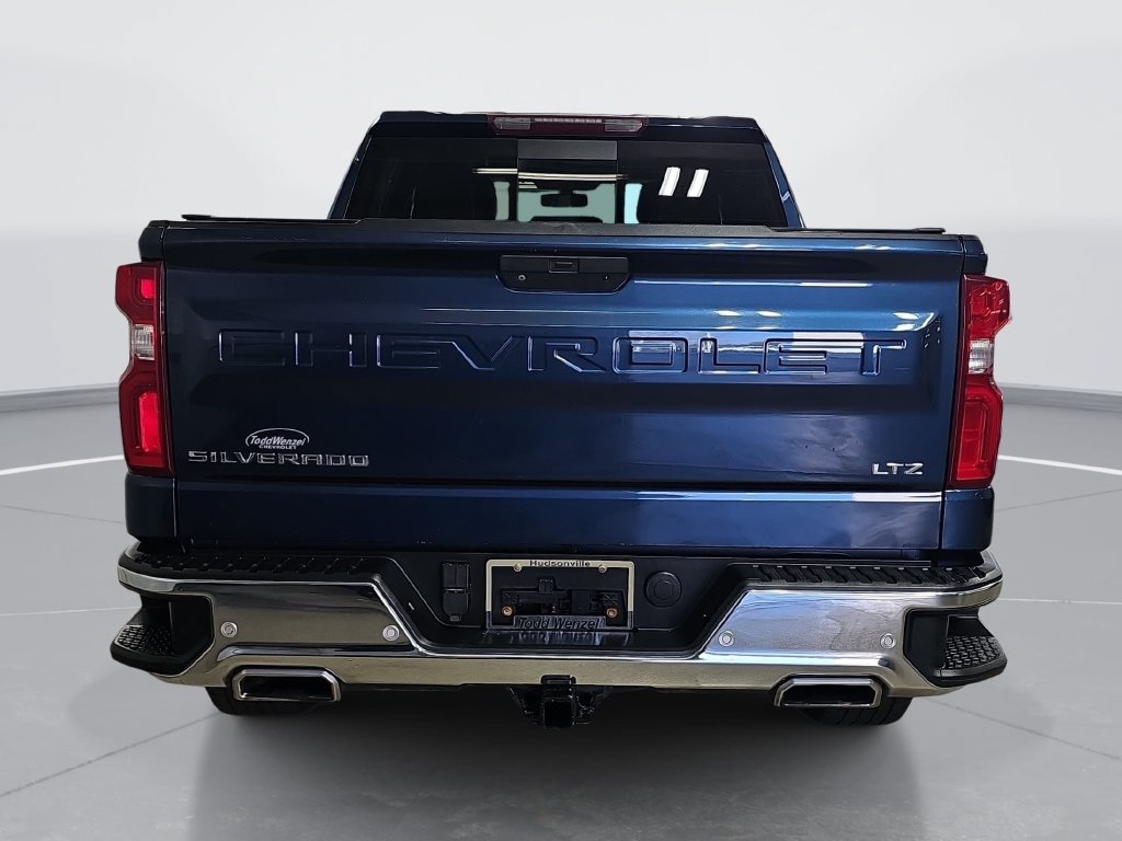 Used 2019 Chevrolet Silverado 1500 LTZ AWD/4WD image 5