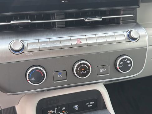 New 2026 Hyundai Kona SE FWD image 32