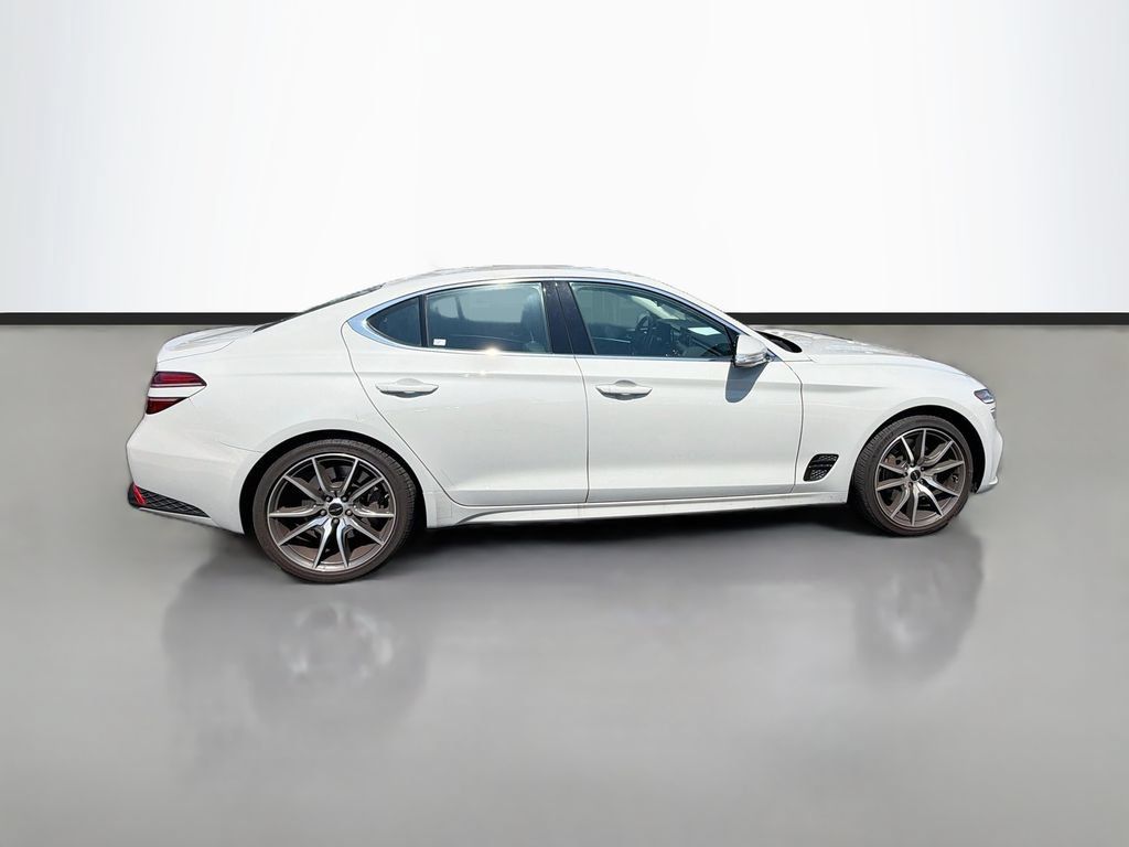 Used 2026 Genesis G70 2.5T RWD image 4