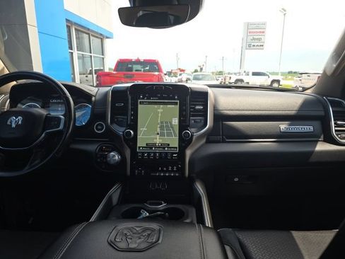 Used 2021 RAM 1500 Laramie AWD/4WD image 8