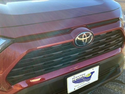 Used 2025 Toyota RAV4 LE image 31