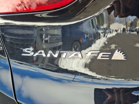 Certified 2023 Hyundai Santa Fe SEL w/ Premium Package image 31