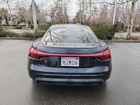 Used 2024 Audi RS e-tron GT w/ Ceramic Brake Package image 7