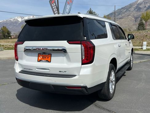 Used 2024 GMC Yukon XL SLT w/ SLT Luxury Package AWD/4WD image 6